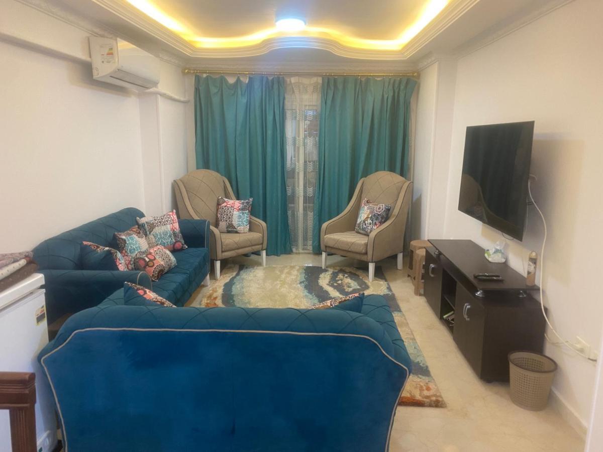 النزهه 1 برج الؤلؤه بجوار مطار القاهره * Le Caire